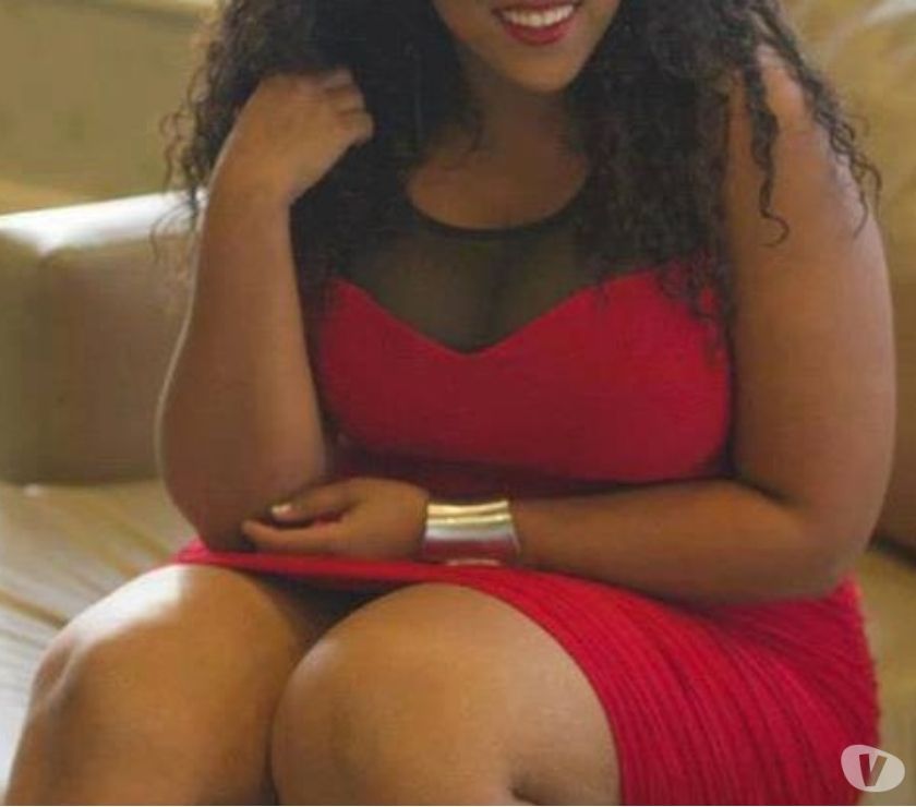 Femme sexy au rondeur magnifique